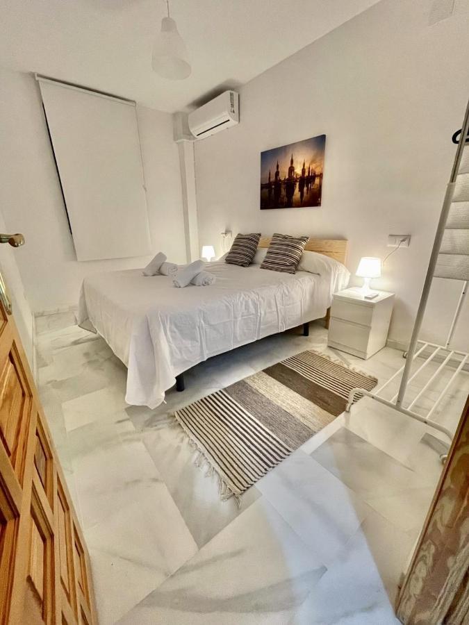 Bj. A Apartamentos Arguinan Kordoba Bagian luar foto