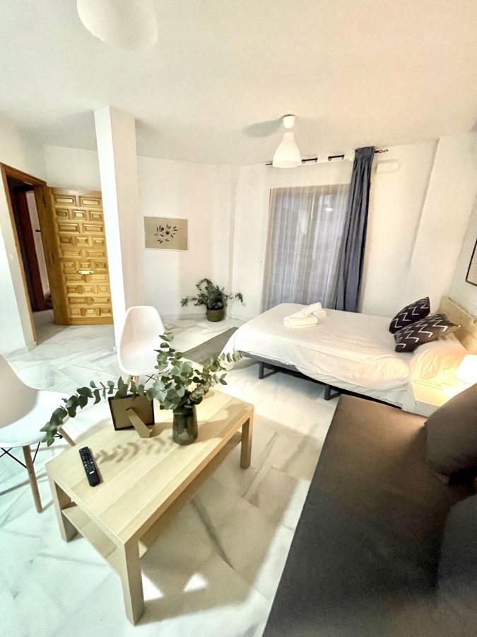 Bj. A Apartamentos Arguinan Kordoba Bagian luar foto
